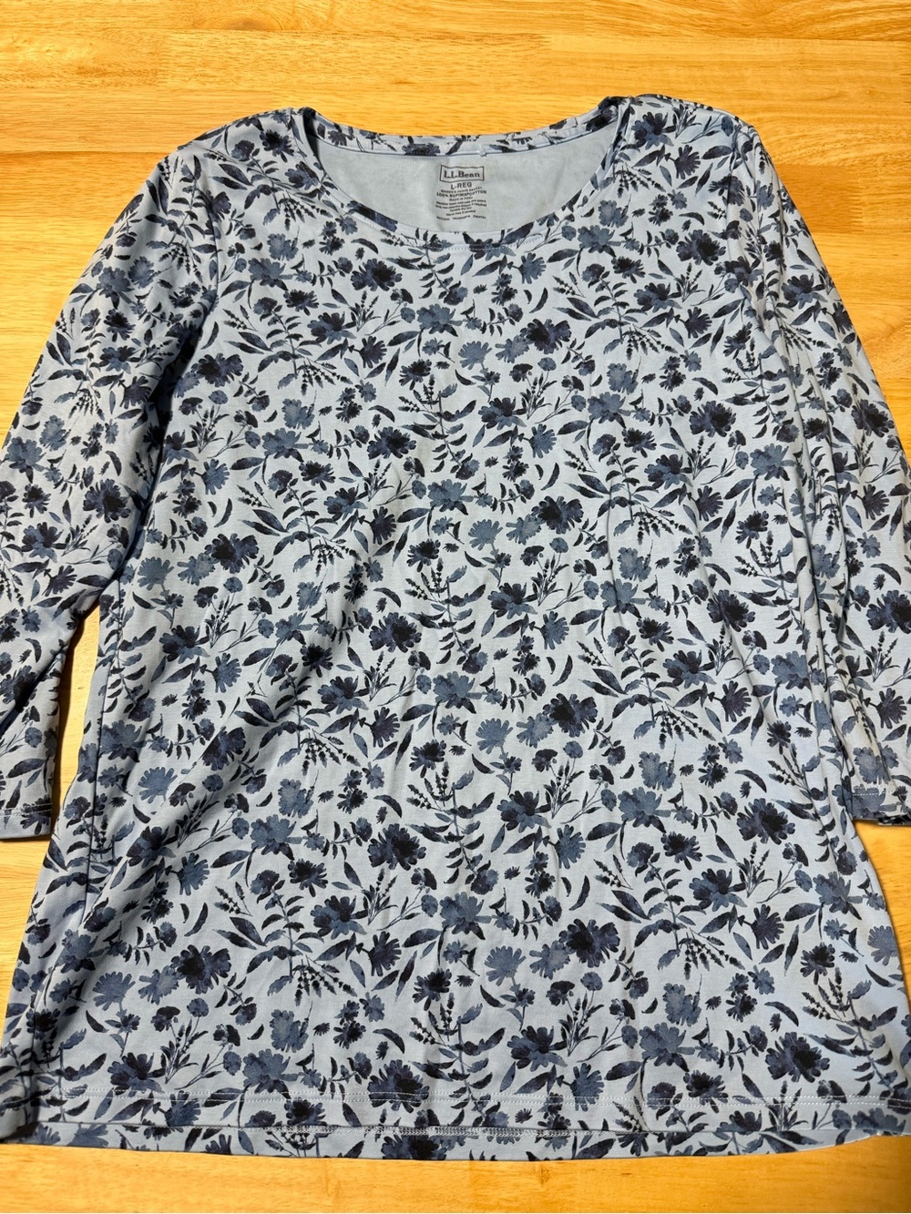 L.L. Bean Women’s Large Regular Blue Floral 3/4 Sleeve Knit Top